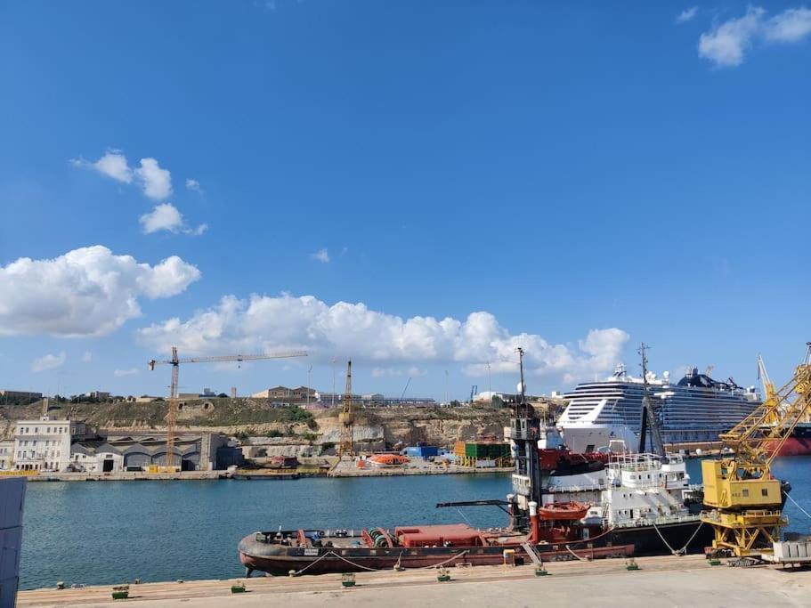 Crew 2 Savynomad Harbour Residences Wow Views Cospicua Exterior foto